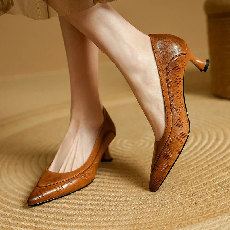 Paloma - Pointed Toe Kitten Heel Pumps Slip On Mid Heel