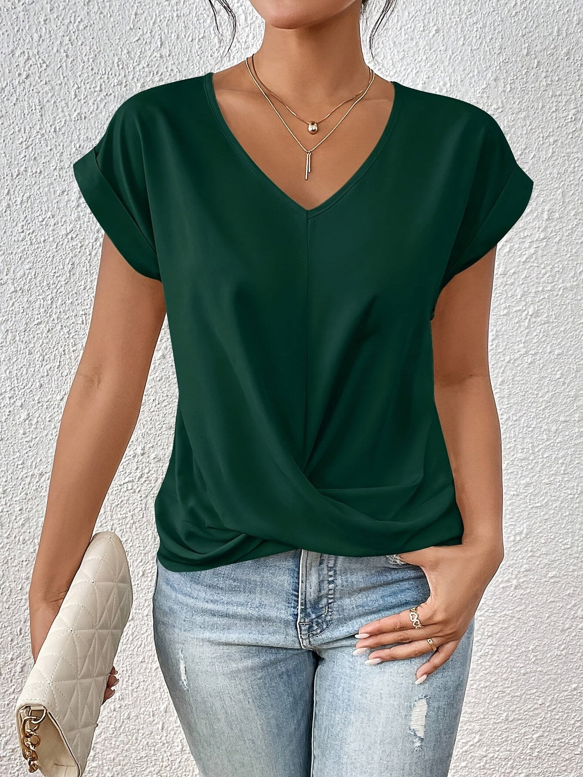 Cleo - Sweetheart Neckline Tee