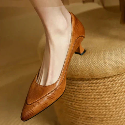 Paloma - Pointed Toe Kitten Heel Pumps Slip On Mid Heel