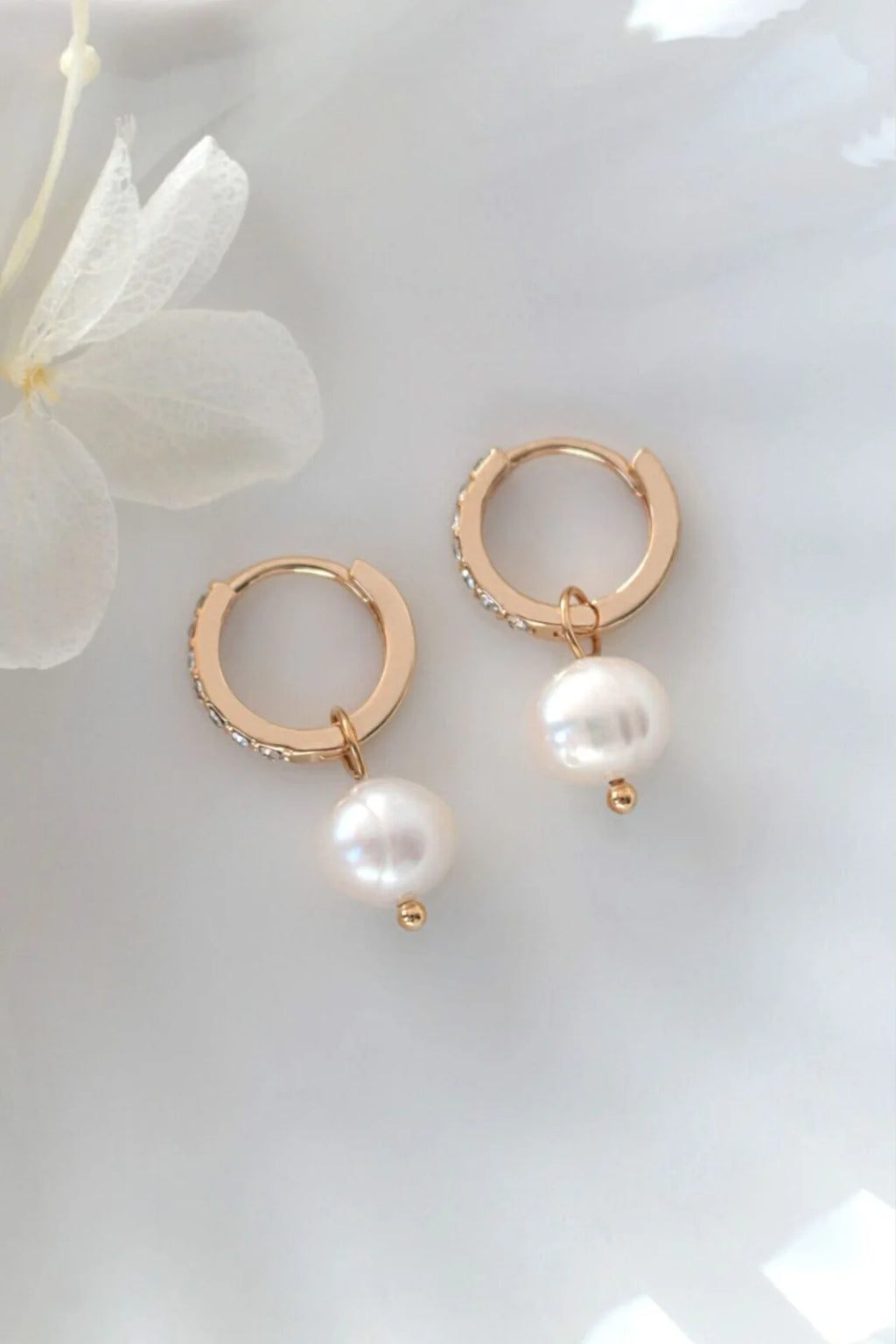 The Mare Pearl Earrings