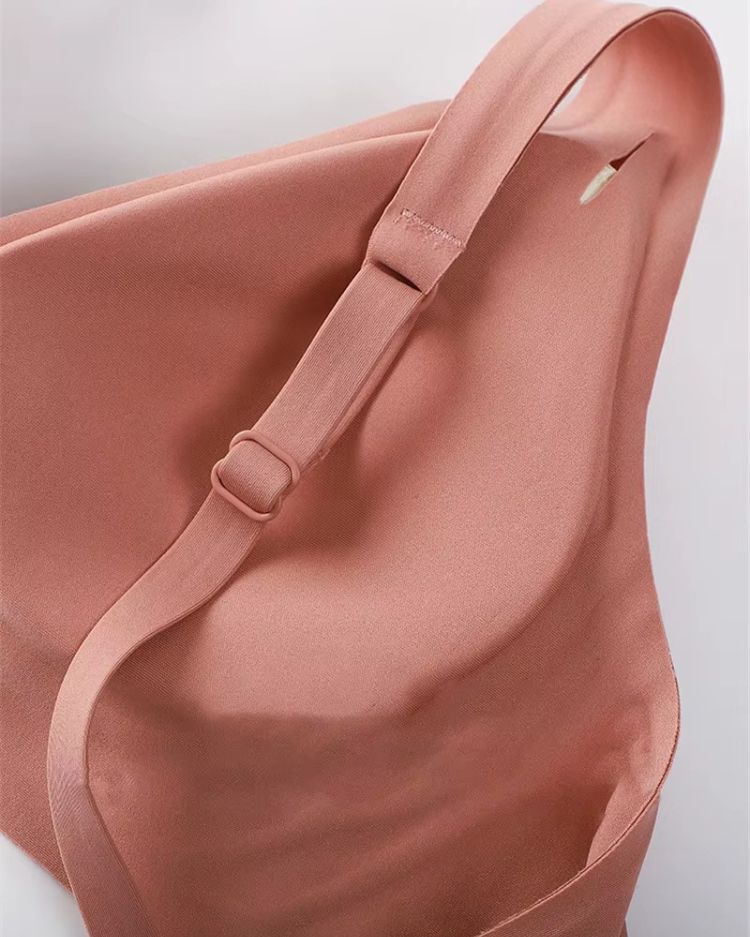Seamless Comfort V-Neck Bra