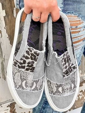 Avelia - Lightweight Slip-On Sneakers