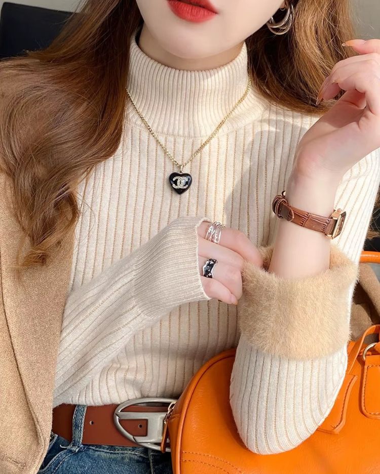 Ribbed Plush Thermal Turtleneck