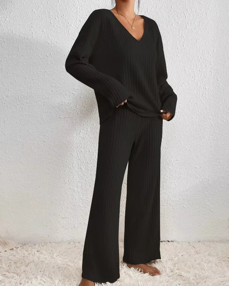 Ribbed V-Neck Pyjama Set