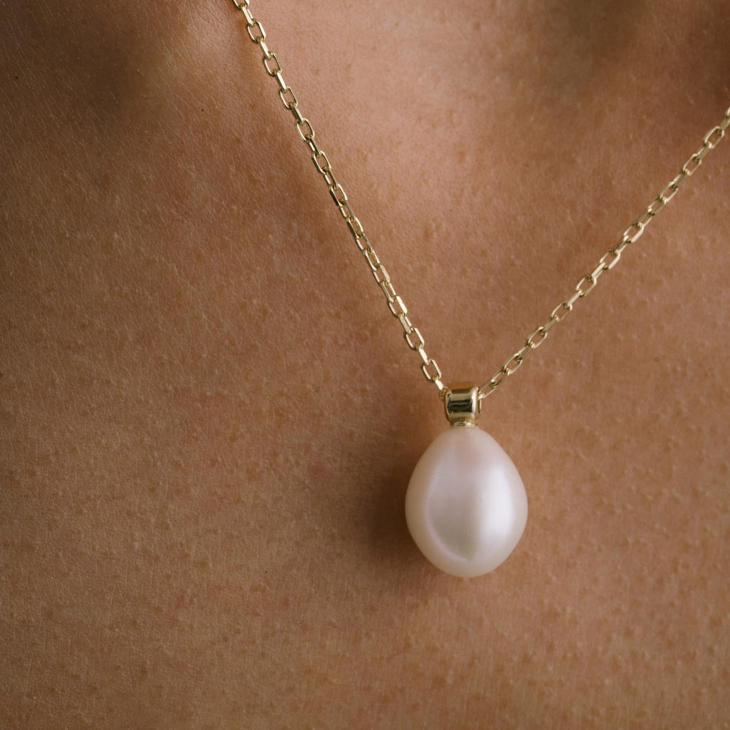 The Mare Pearl Necklace
